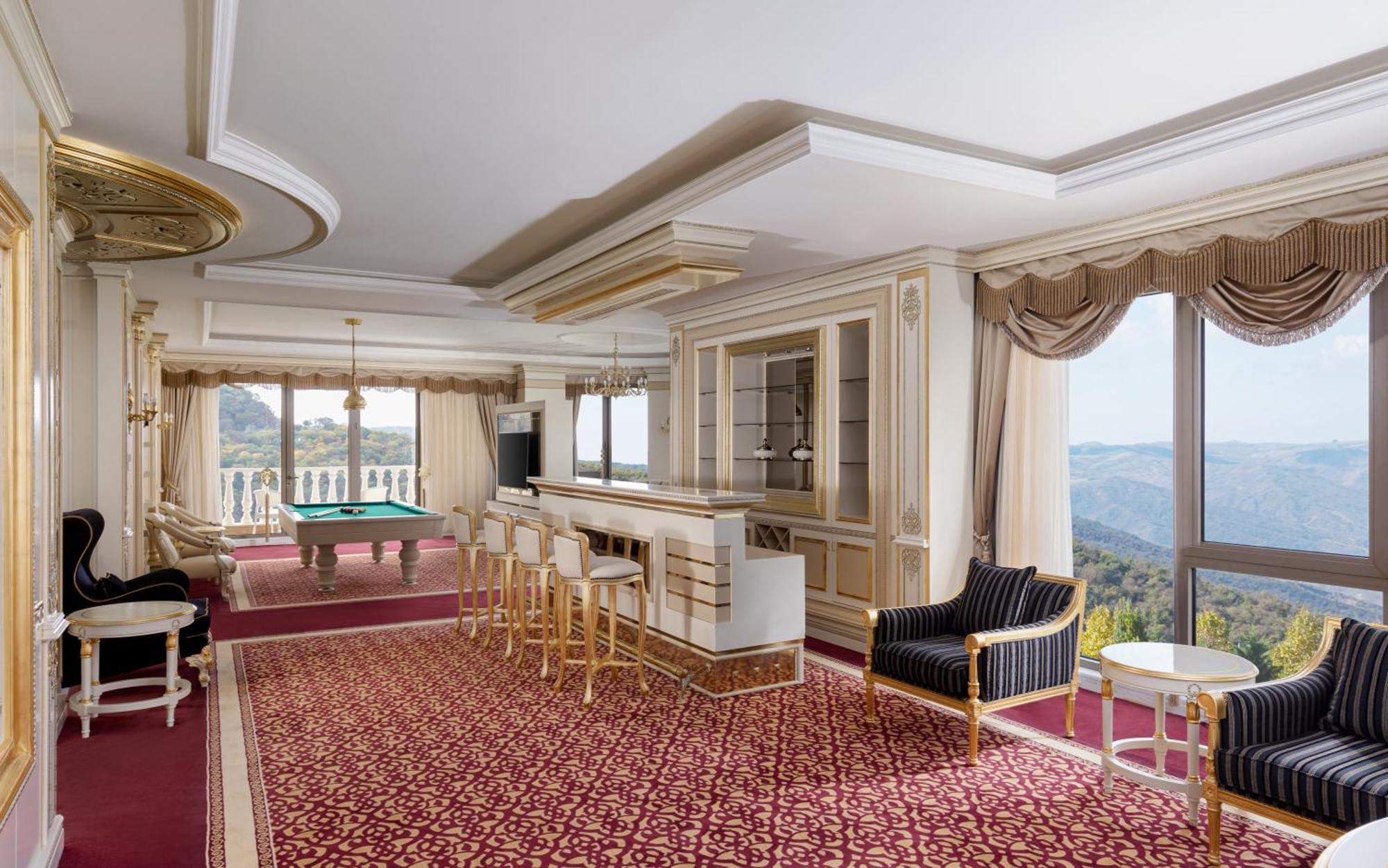 ชามาคี พาเลซ ชาราดิล Hotel Seredil ภายนอก รูปภาพ A 3D rendering of a living room